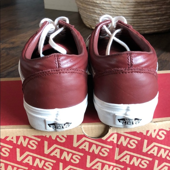 Leather MOTO vans - Picture 3 of 6